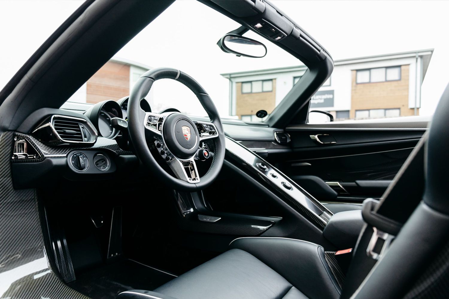 Porsche 918 Spyder 4.6 Spyder PDK 2Dr Semi Automatic