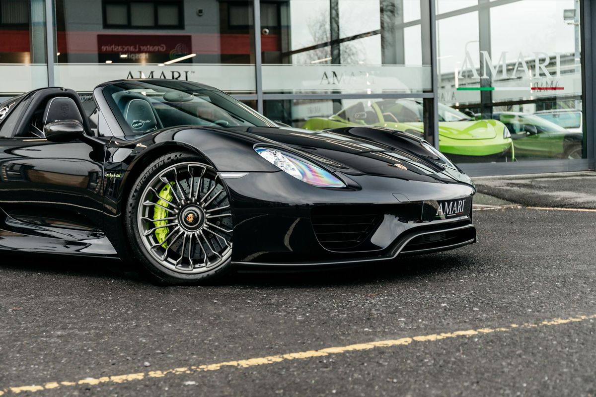 Porsche 918 Spyder 4.6 Spyder PDK 2Dr Semi Automatic