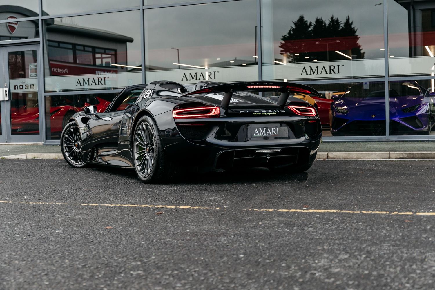 Porsche 918 Spyder 4.6 Spyder PDK 2Dr Semi Automatic