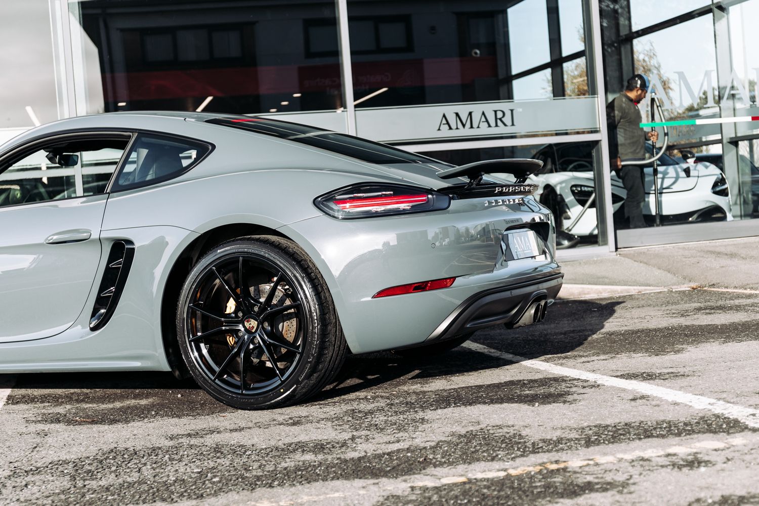 Porsche Cayman 718 2.0