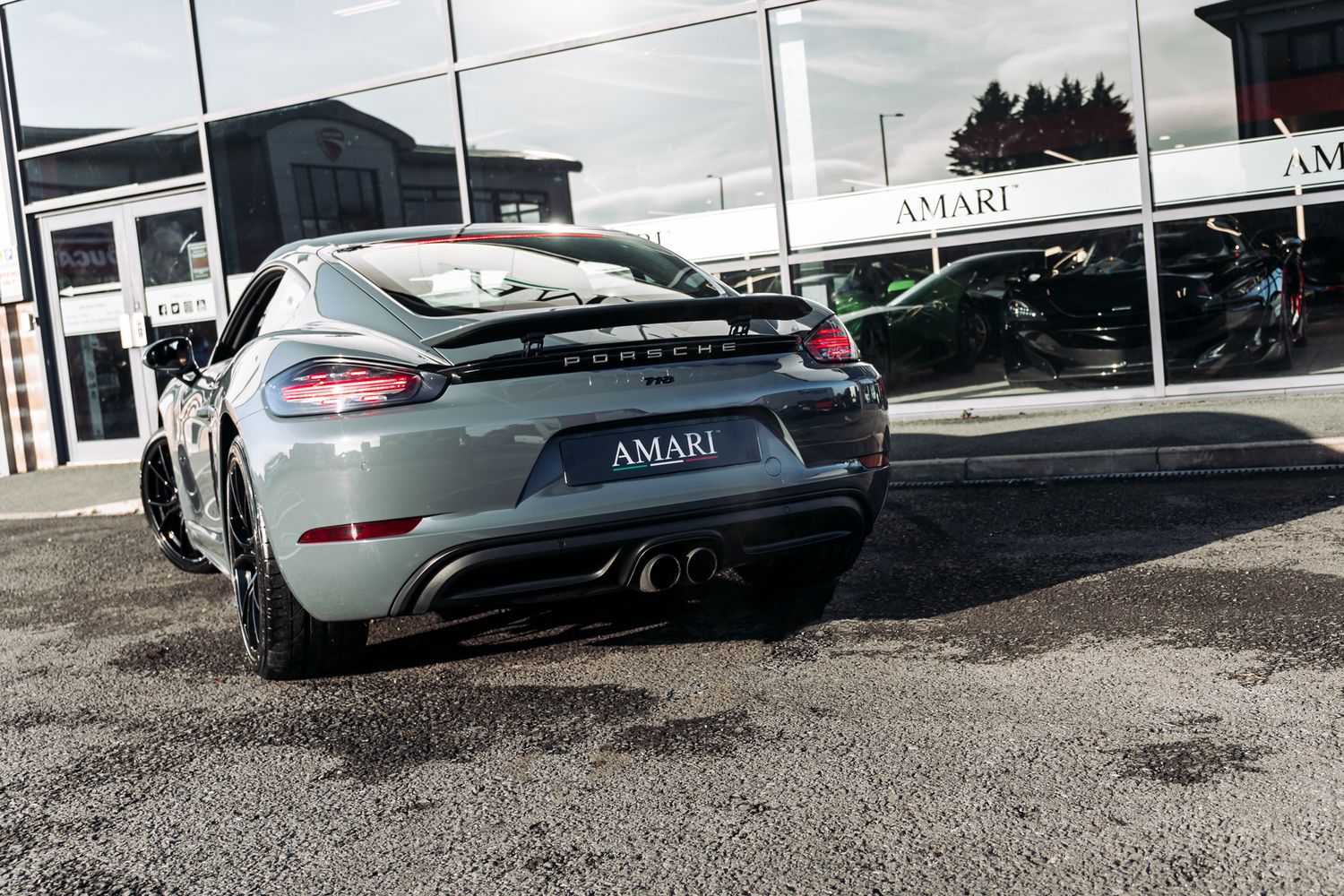 Porsche Cayman 718 2.0