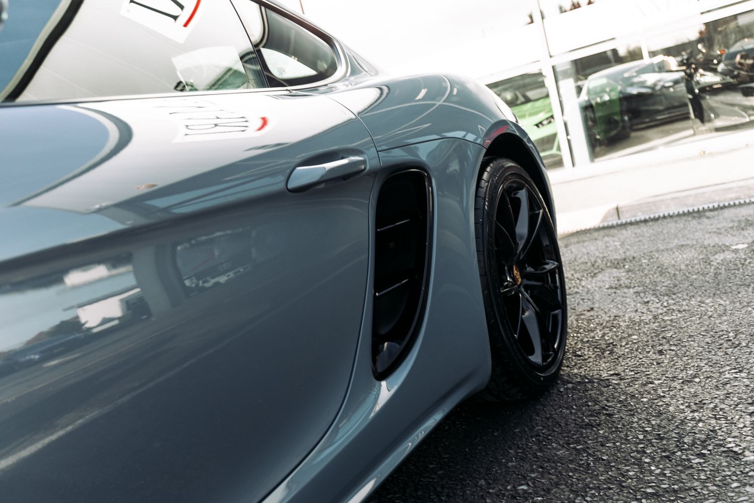 Porsche Cayman 718 2.0