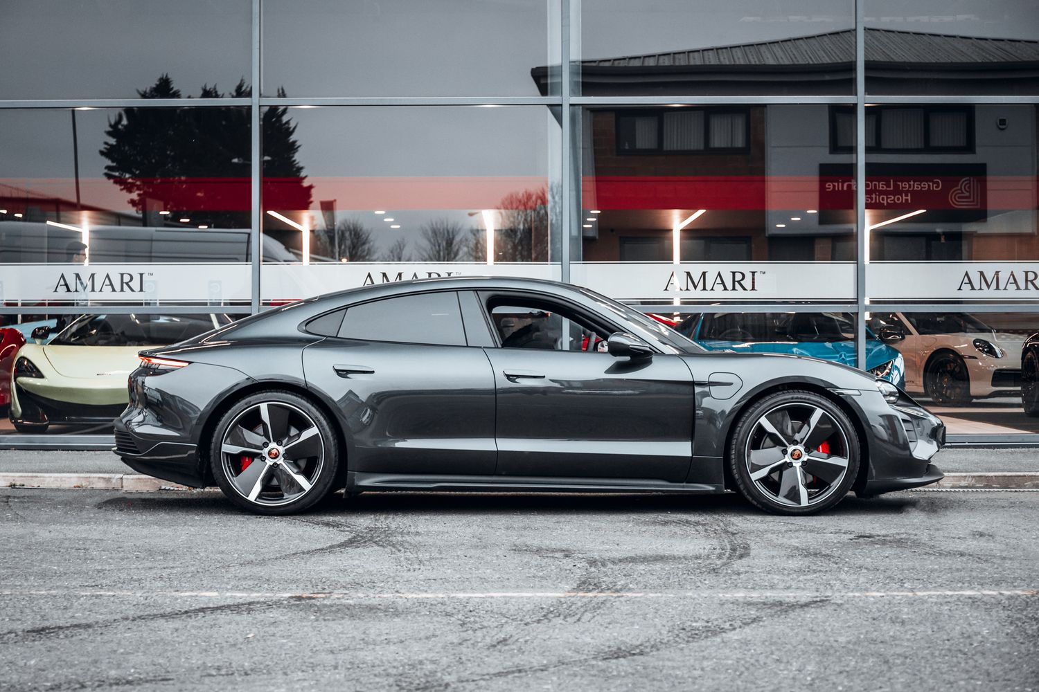 Porsche Taycan 4S 4S (79Kwh) 4Dr Automatic