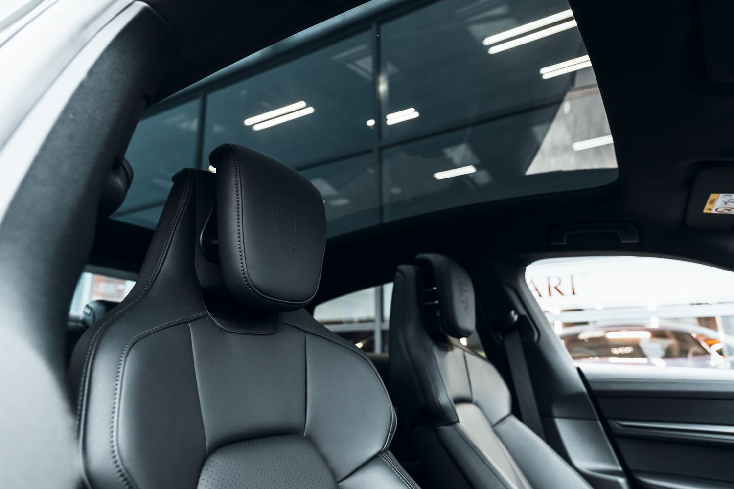 Porsche Taycan 4S 4S (79Kwh) 4Dr Automatic