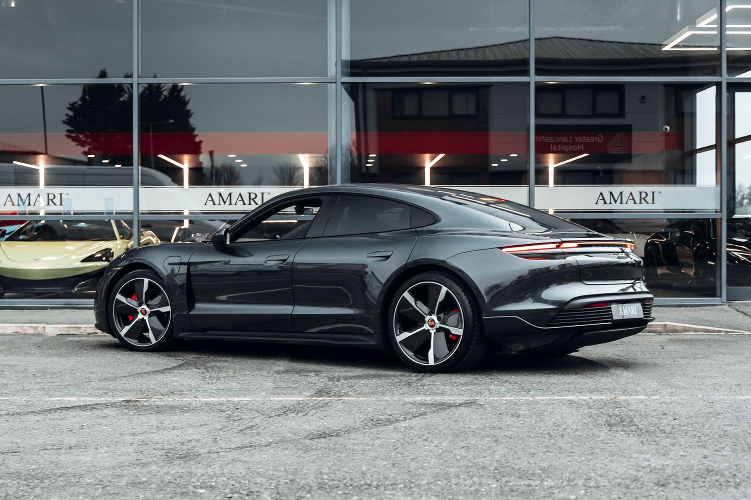 Porsche Taycan 4S 4S (79Kwh) 4Dr Automatic