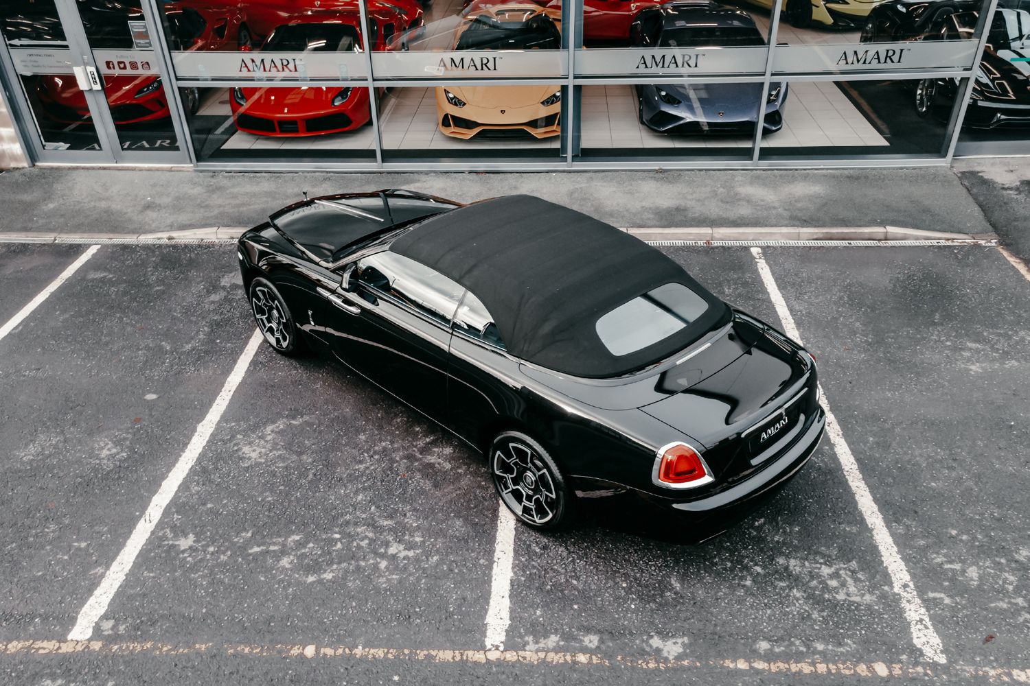 Rolls-Royce Dawn Convertible 6.6 V12 Black Badge
