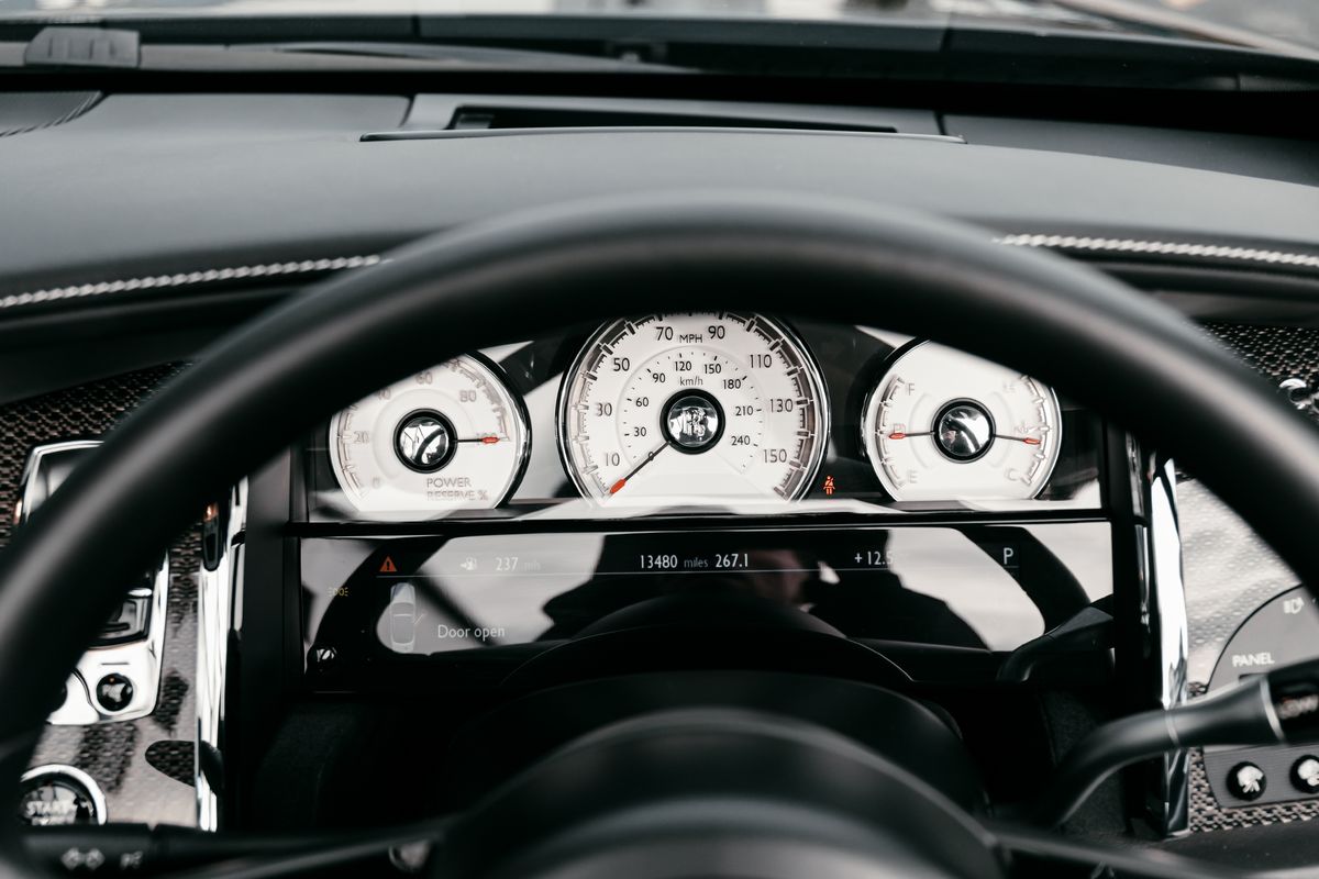 Rolls-Royce Dawn Convertible 6.6 V12 Black Badge