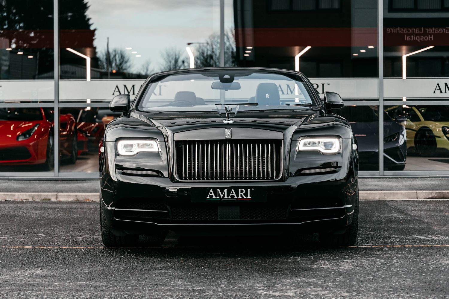 Rolls-Royce Dawn Convertible 6.6 V12 Black Badge