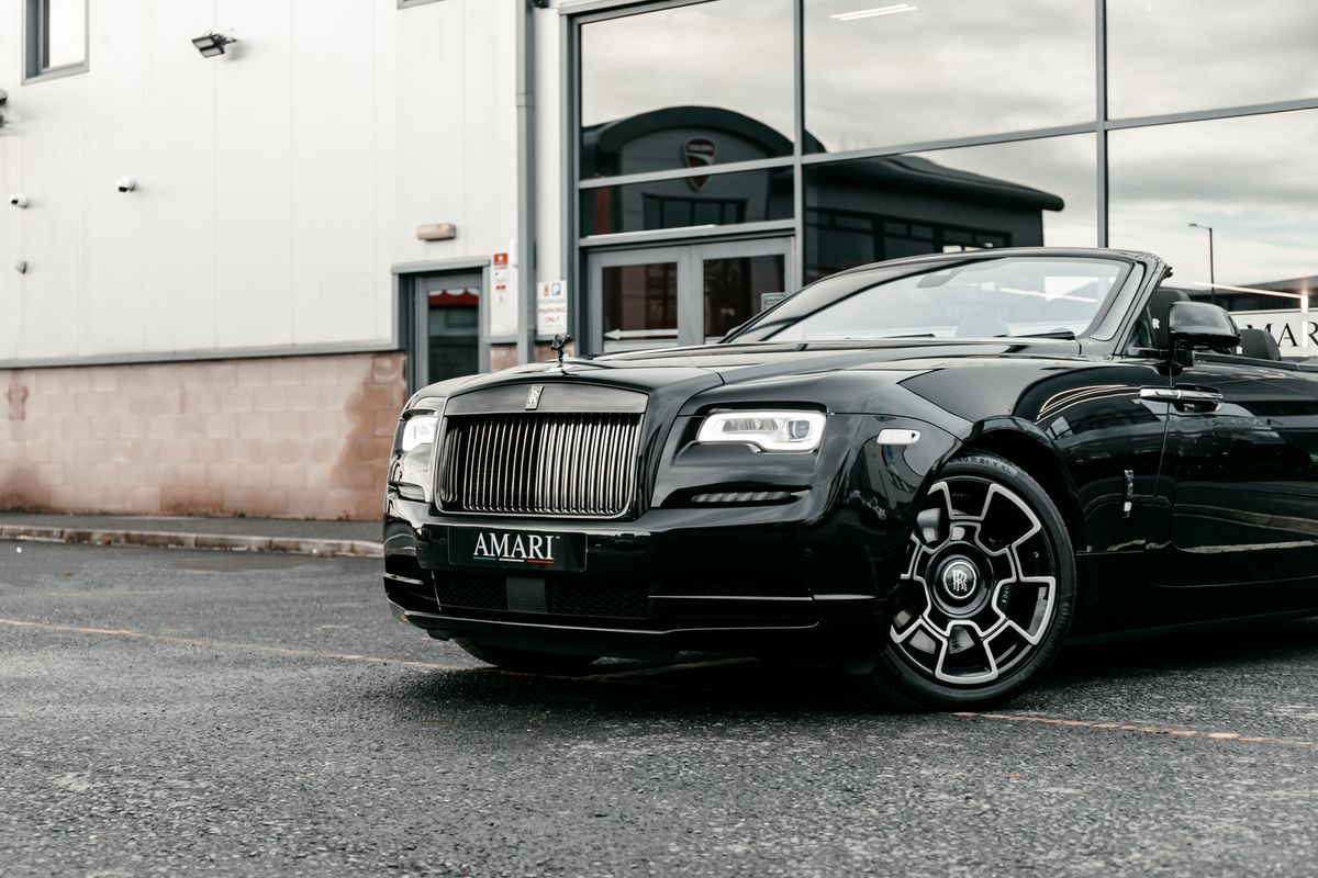 Rolls-Royce Dawn Convertible 6.6 V12 Black Badge
