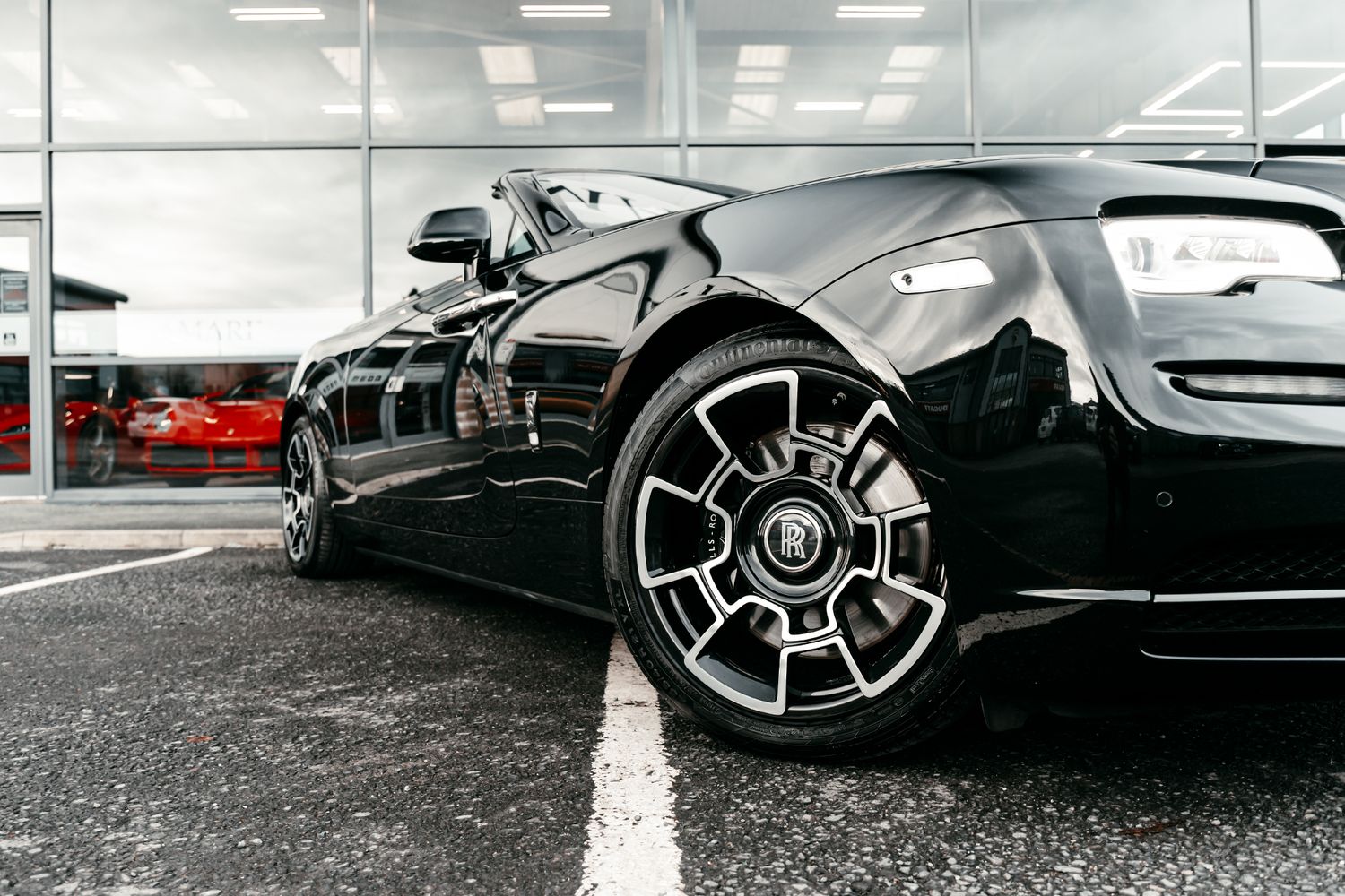 Rolls-Royce Dawn Convertible 6.6 V12 Black Badge