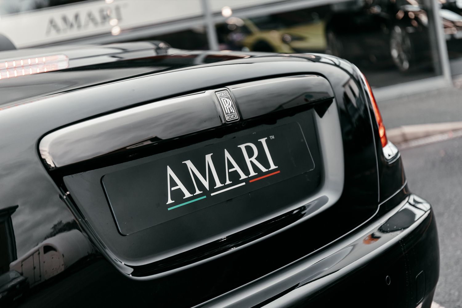 Rolls-Royce Dawn Convertible 6.6 V12 Black Badge