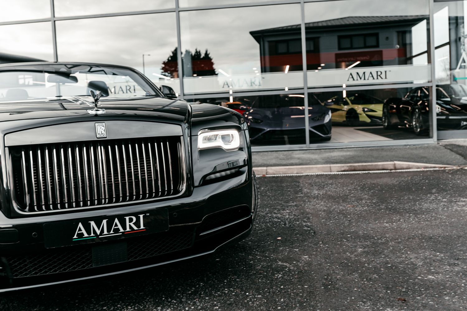 Rolls-Royce Dawn Convertible 6.6 V12 Black Badge