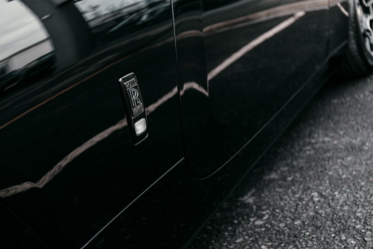 Rolls-Royce Dawn Convertible 6.6 V12 Black Badge
