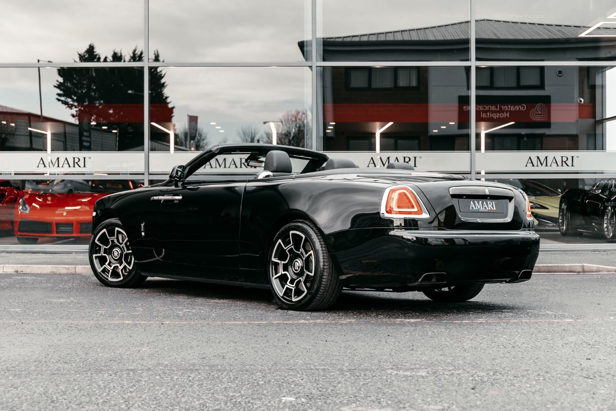 Rolls-Royce Dawn Convertible 6.6 V12 Black Badge
