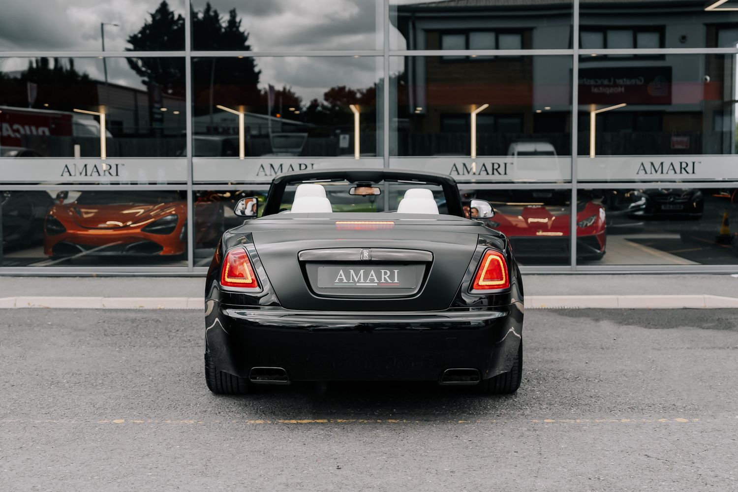 Rolls Royce Dawn Black Badge 6.6 V12 2Dr Automatic