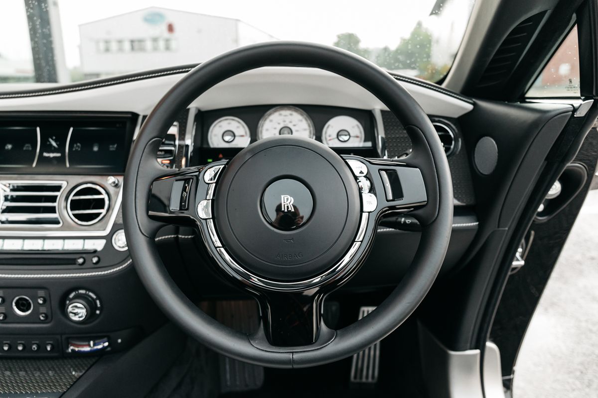 Rolls Royce Dawn Black Badge 6.6 V12 2Dr Automatic