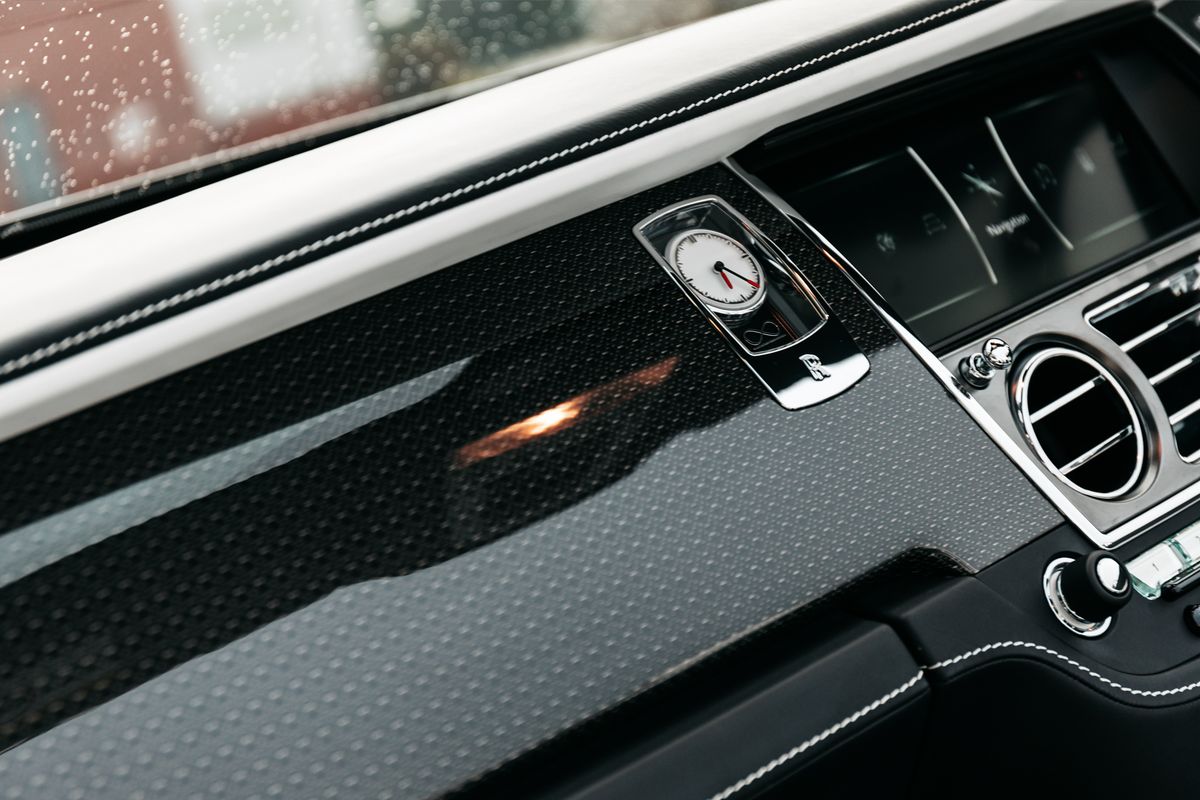 Rolls Royce Dawn Black Badge 6.6 V12 2Dr Automatic