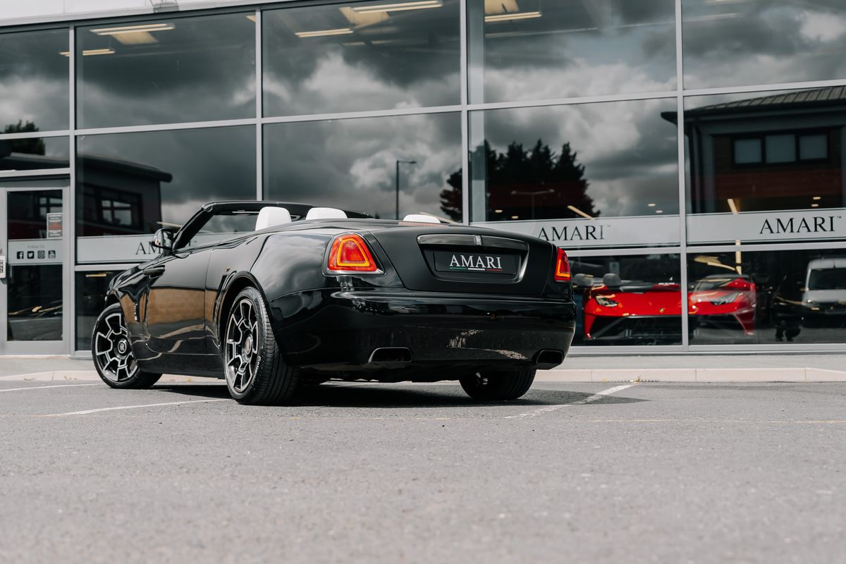 Rolls Royce Dawn Black Badge 6.6 V12 2Dr Automatic