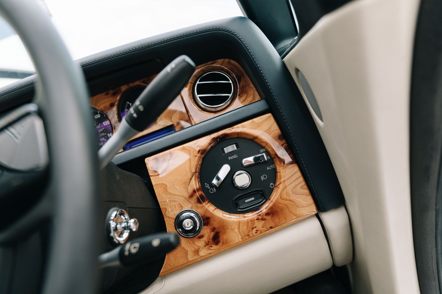Rolls Royce Phantom Convertible 6.7 Phantom Drophead