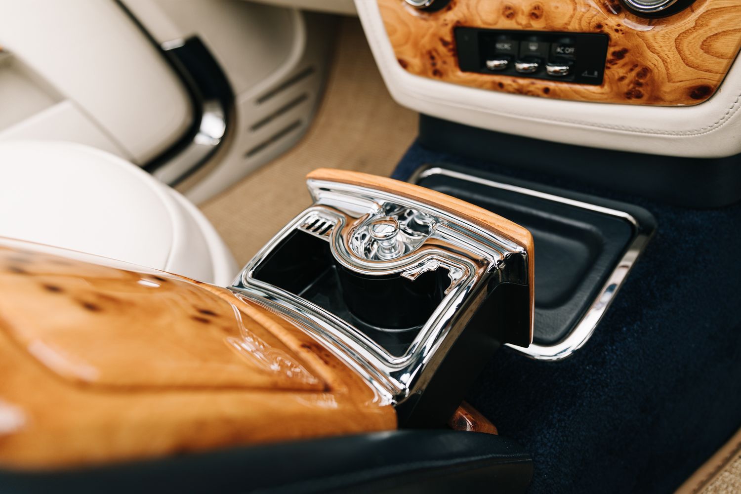 Rolls Royce Phantom Convertible 6.7 Phantom Drophead