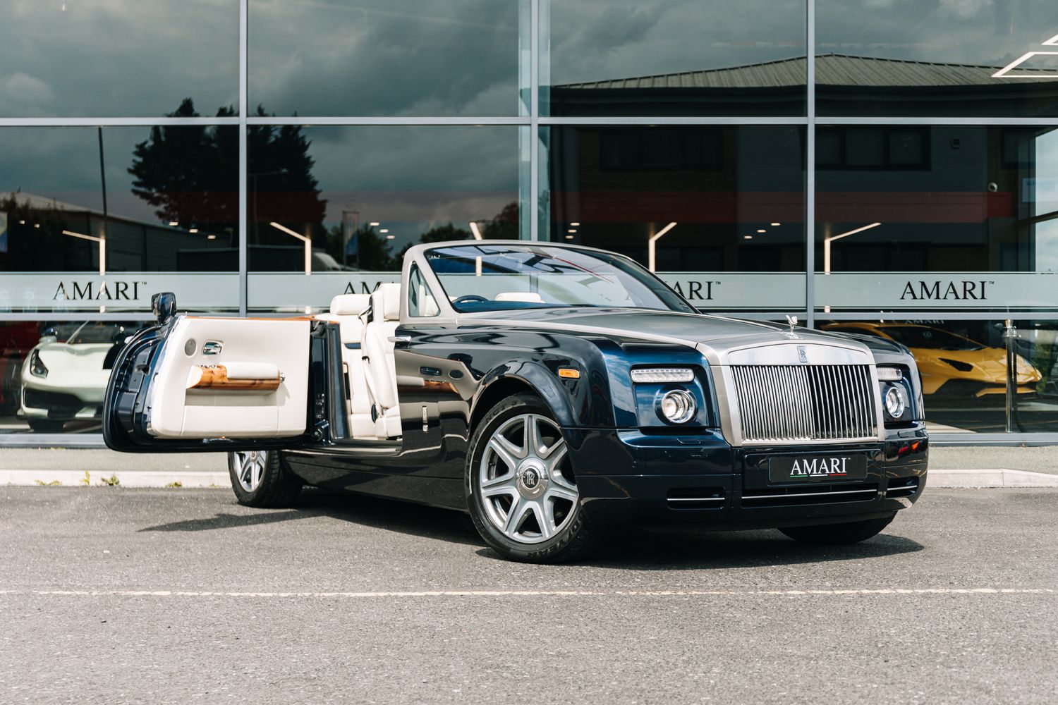 Rolls Royce Phantom Convertible 6.7 Phantom Drophead