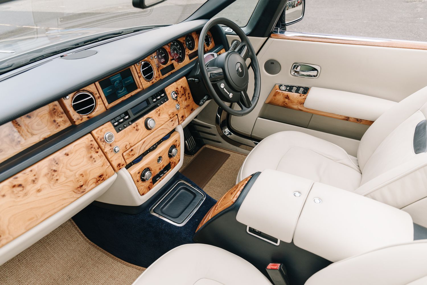 Rolls Royce Phantom Convertible 6.7 Phantom Drophead