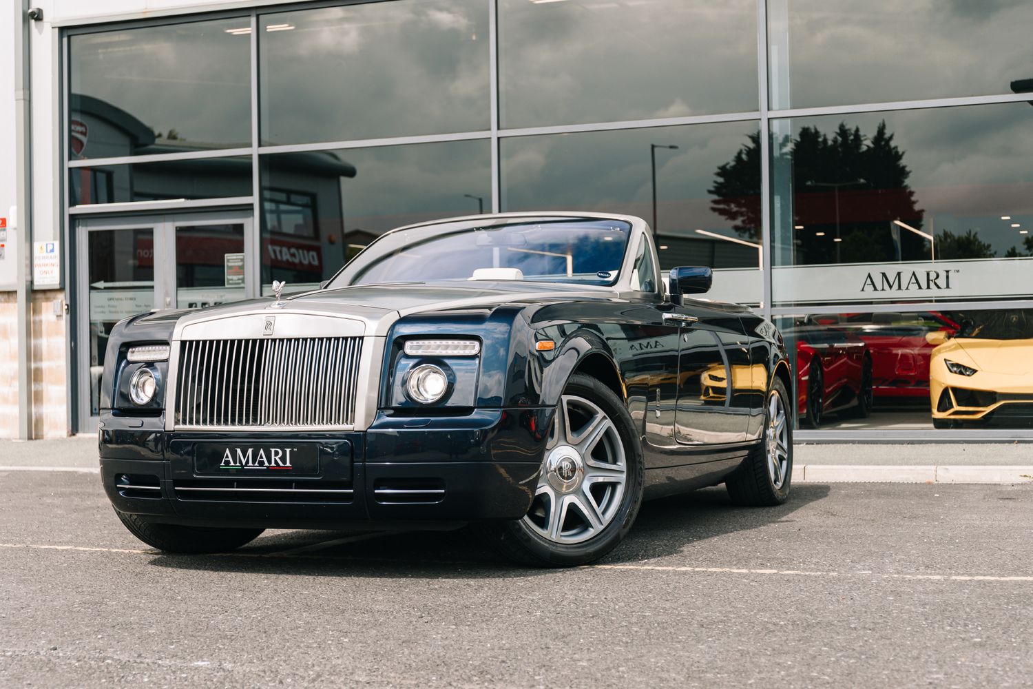Rolls Royce Phantom Convertible 6.7 Phantom Drophead