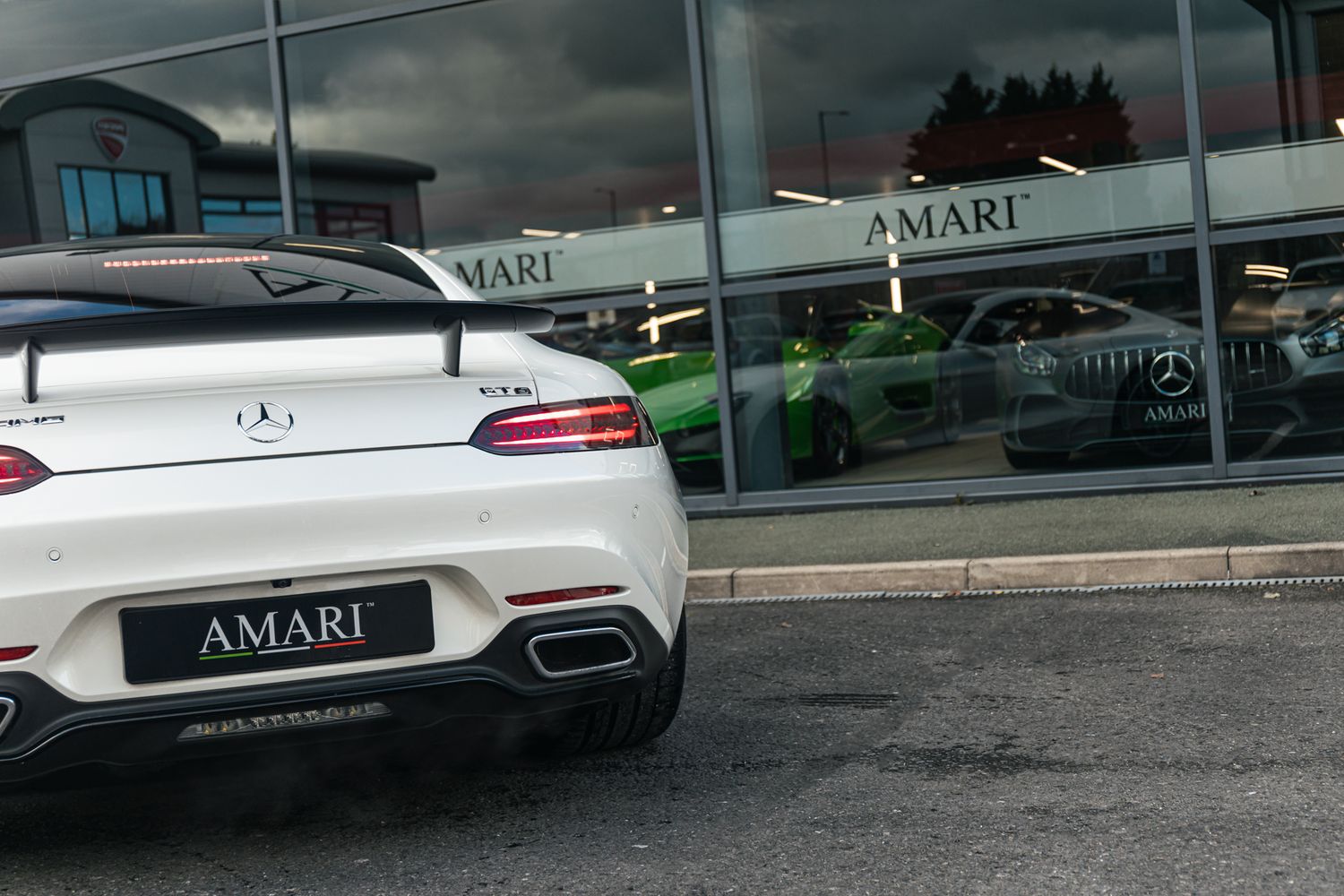 Mercedes-Benz AMG GT-S Premium 4.0 Amg Gt S Premium 2Dr Automatic