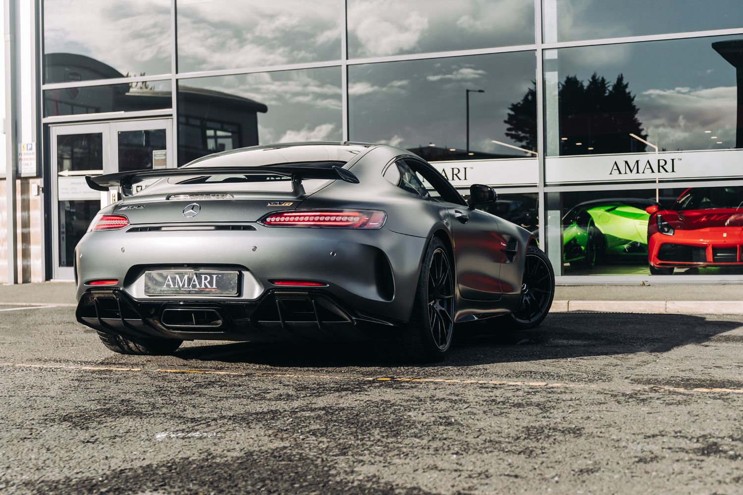 Mercedes-Benz AMG GT-R 4.0 Amg Gt R Premium 2Dr Automatic