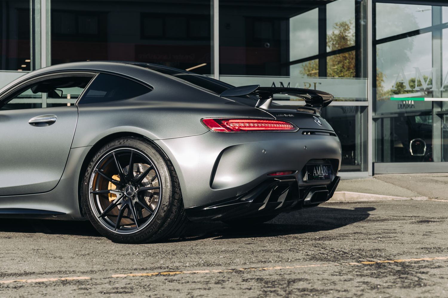 Mercedes-Benz AMG GT-R 4.0 Amg Gt R Premium 2Dr Automatic