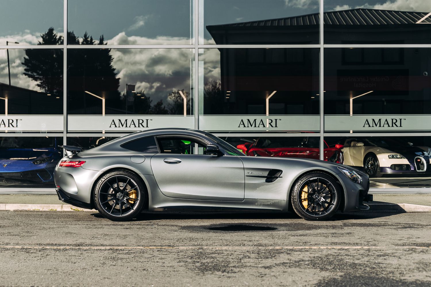 Mercedes-Benz AMG GT-R 4.0 Amg Gt R Premium 2Dr Automatic