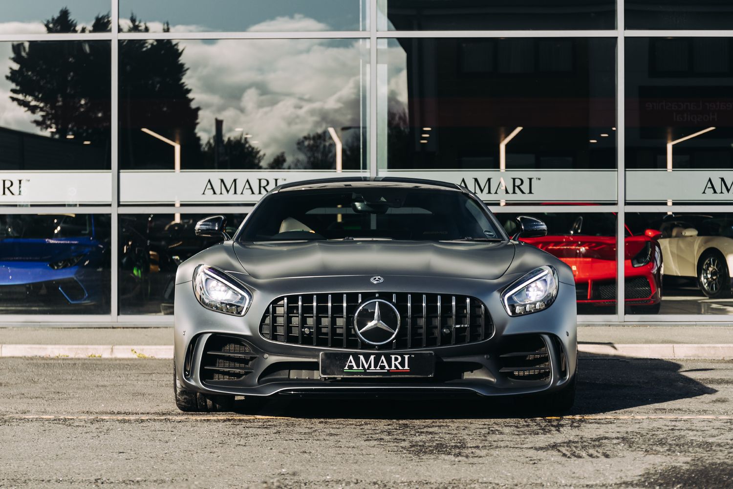 Mercedes-Benz AMG GT-R 4.0 Amg Gt R Premium 2Dr Automatic