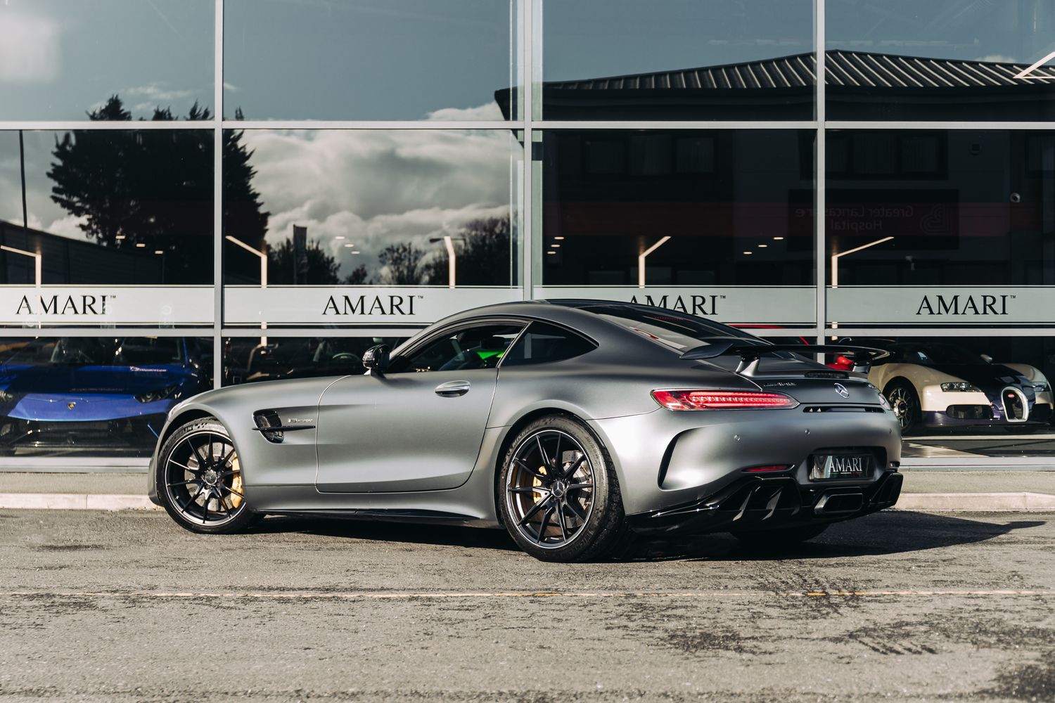 Mercedes-Benz AMG GT-R 4.0 Amg Gt R Premium 2Dr Automatic