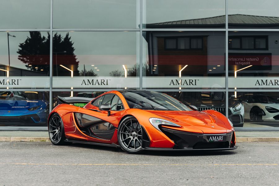 2016 McLaren P1