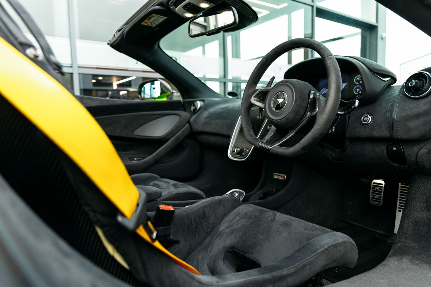 McLaren 600LT Convertible 3.8 V8 Ssg 2Dr Semi Automatic