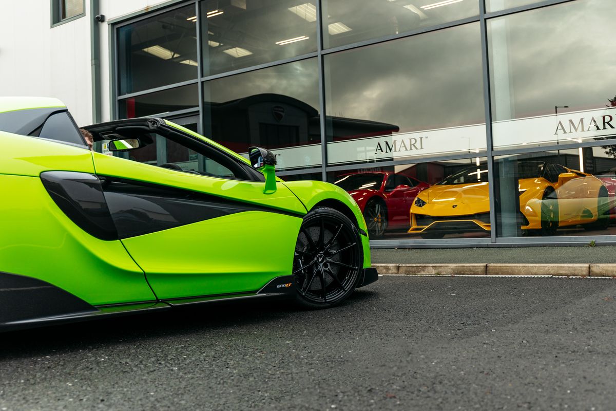 McLaren 600LT Convertible 3.8 V8 Ssg 2Dr Semi Automatic