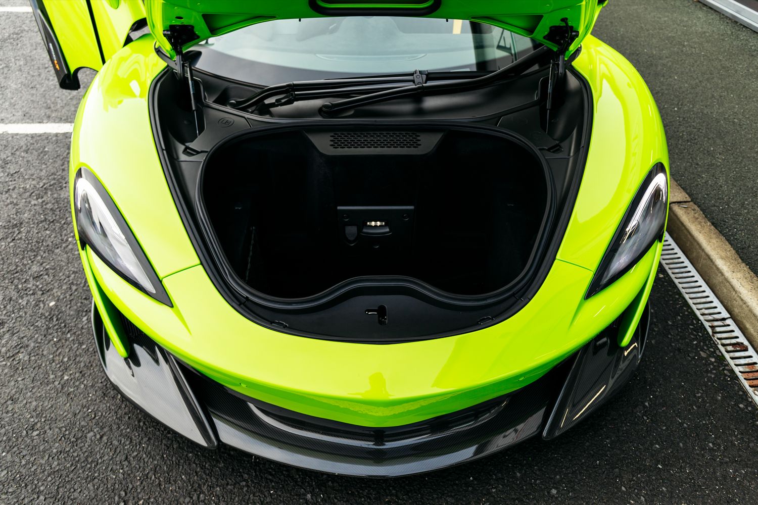 McLaren 600LT Convertible 3.8 V8 Ssg 2Dr Semi Automatic