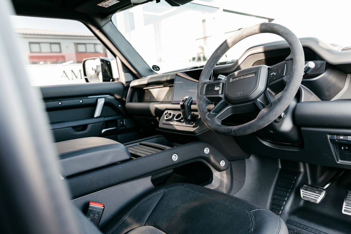Land Rover Defender V8 Carpathian Edition Estate 5.0 V8 Carpathian Edition 3Dr Automatic