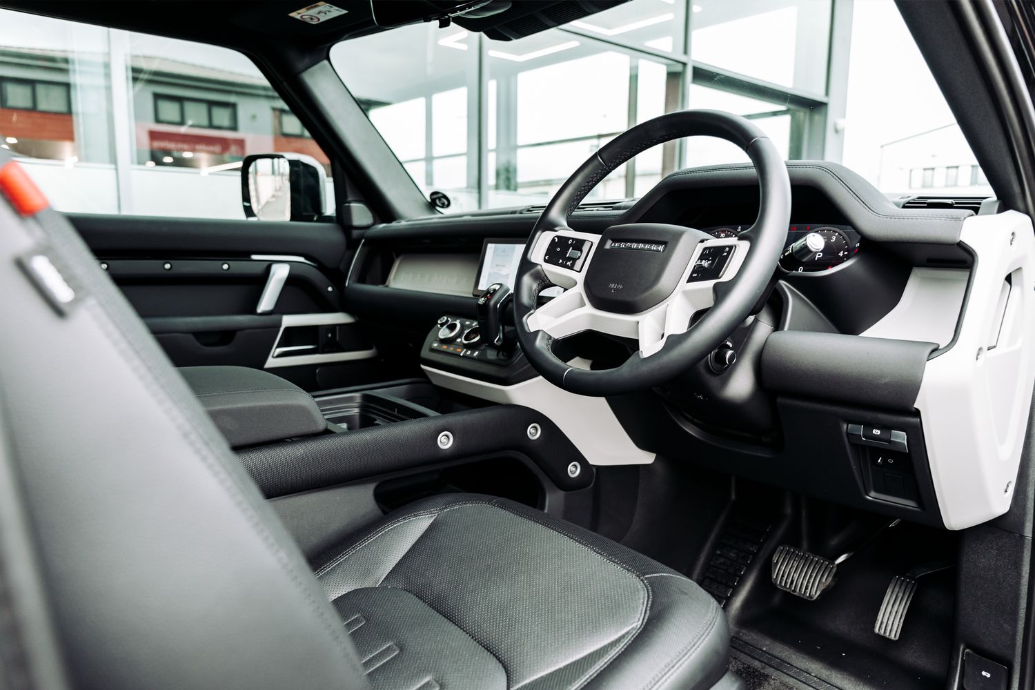 Land Rover Defender 90 D250 Se 3Dr Automatic