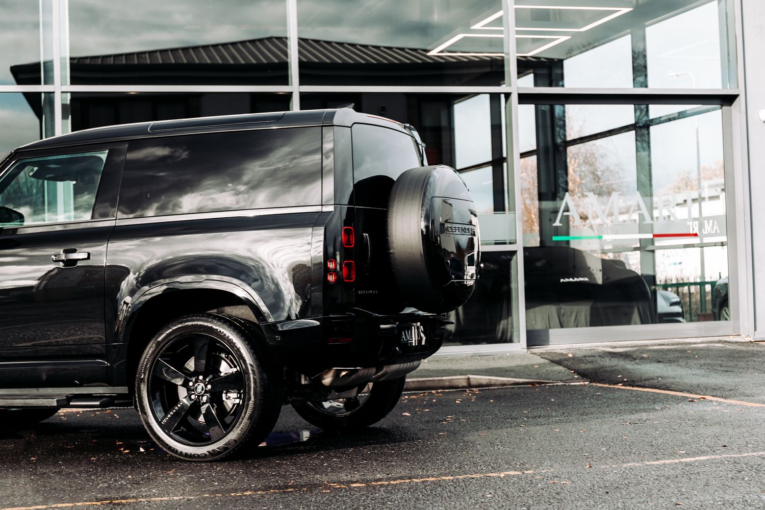 Land Rover Defender 90 D250 Se 3Dr Automatic