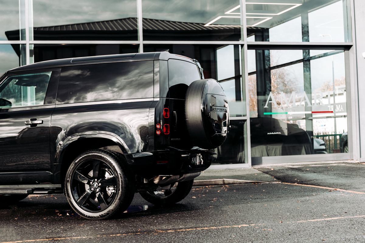 Land Rover Defender 90 D250 Se 3Dr Automatic