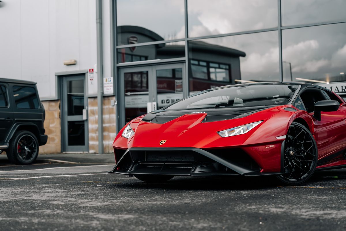 Lamborghini Huracan STO