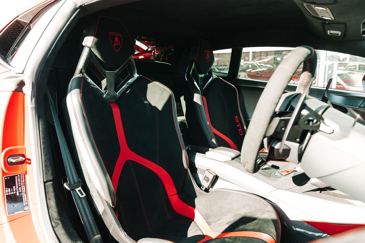 Lamborghini Huracan STO