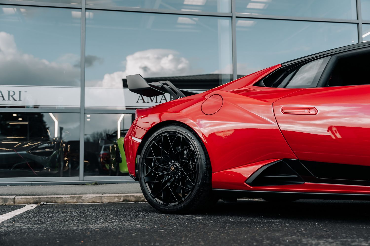 Lamborghini Huracan STO