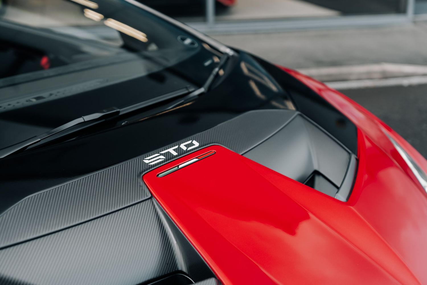 Lamborghini Huracan STO