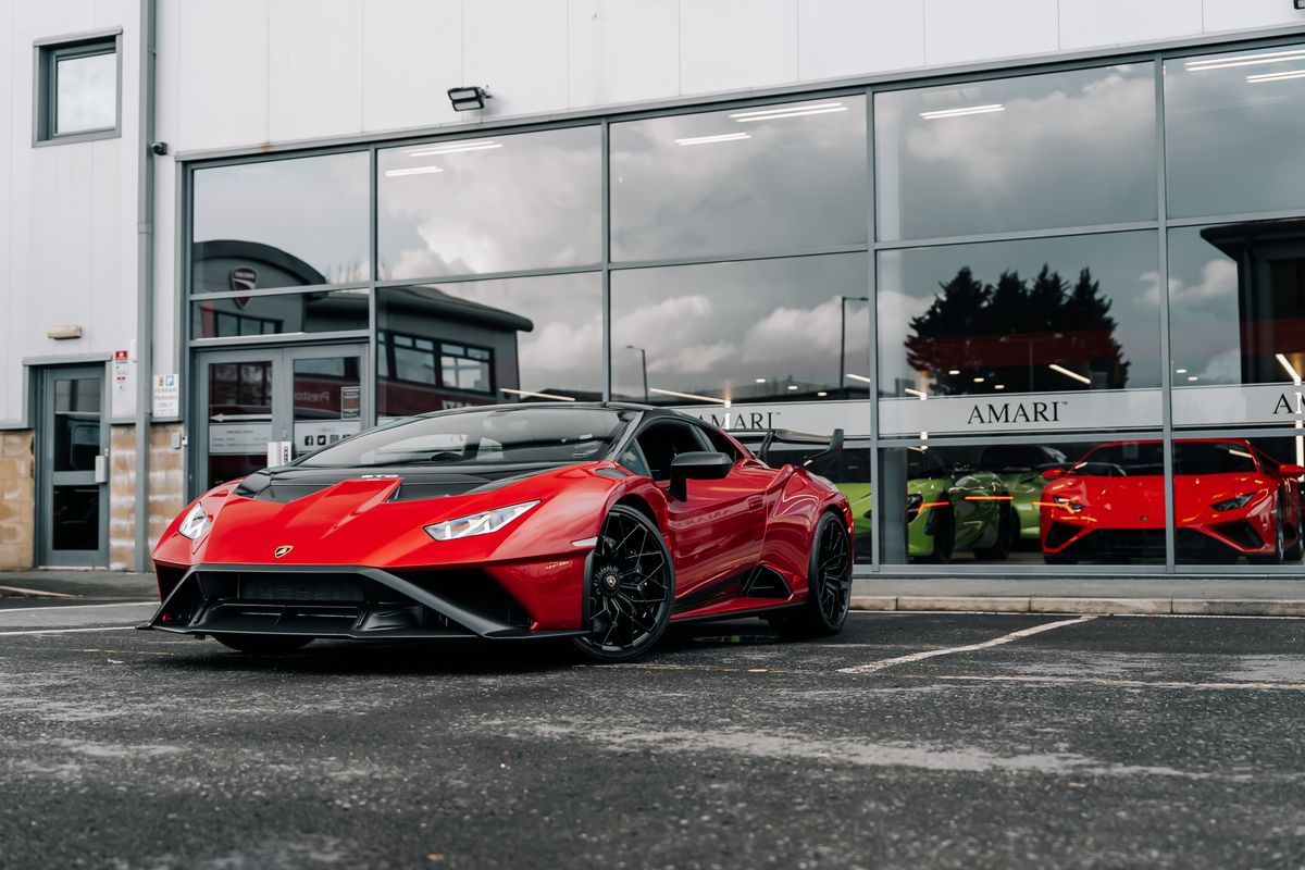 Lamborghini Huracan STO