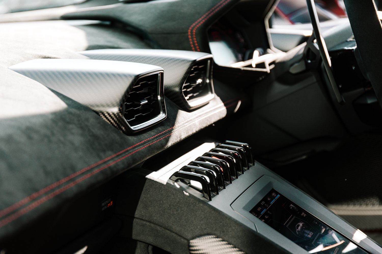 Lamborghini Huracan STO