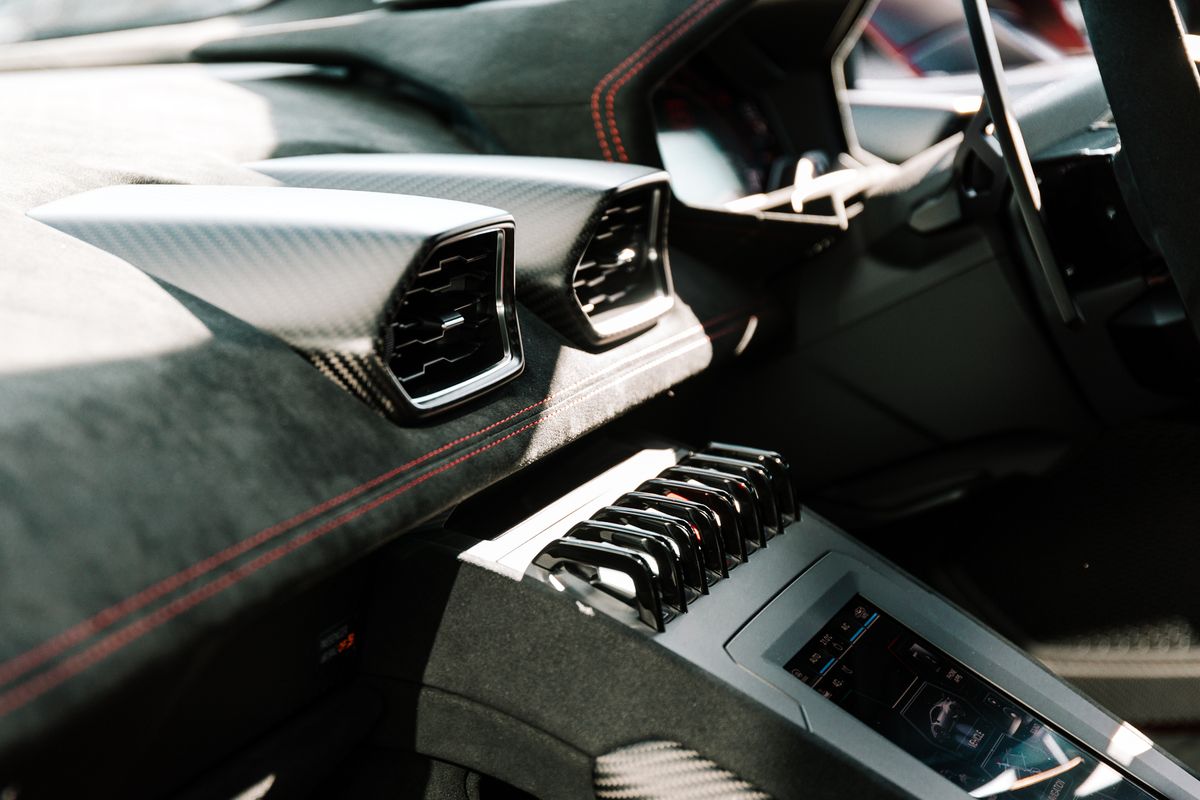 Lamborghini Huracan STO