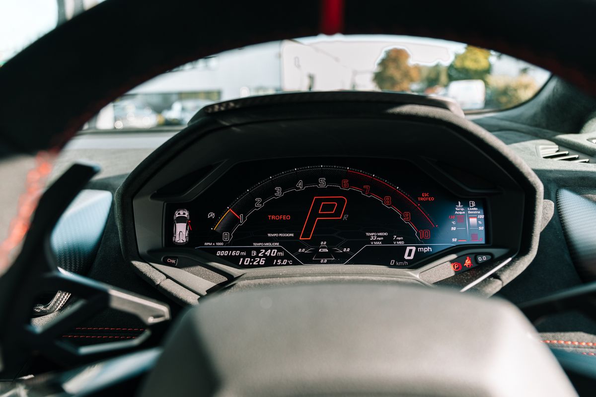 Lamborghini Huracan STO