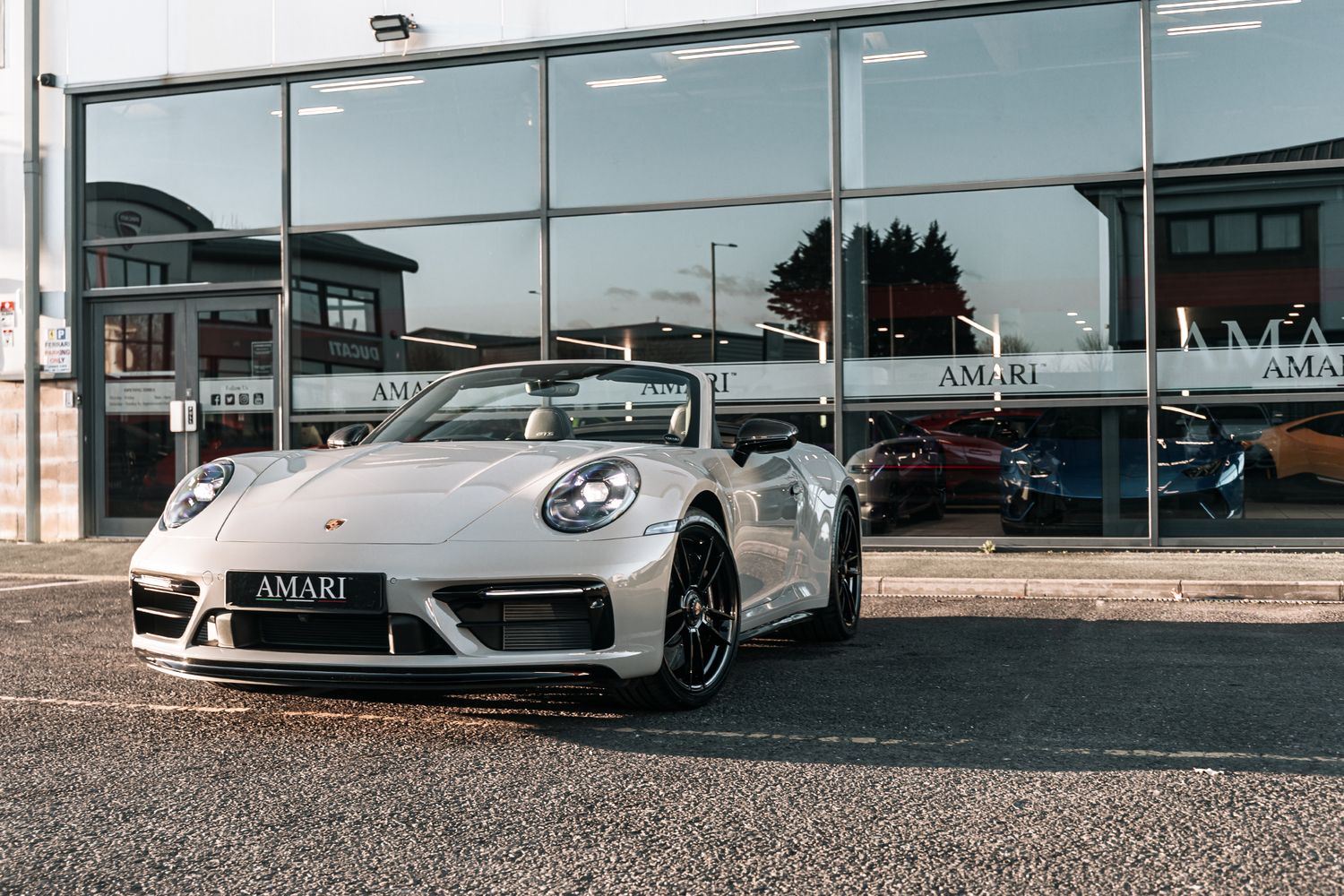 Porsche 911 Carrera 4 GTS 3.0 Carrera 4 Gts 2Dr